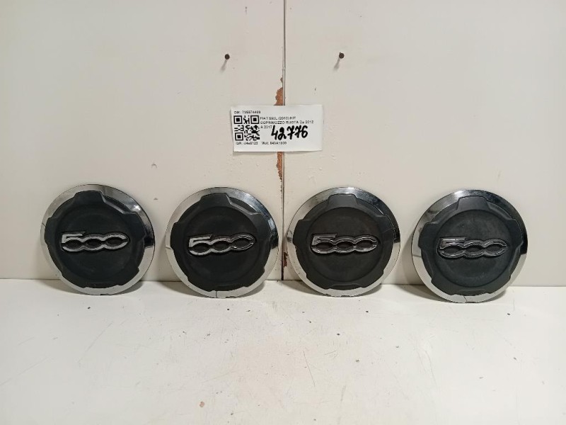 KIT Coprimozzo Ruota 735574469 Fiat 500L 2013
