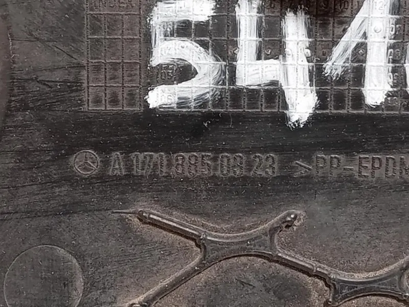 KIT Cornici Fendinebbia ANT A1718850423A1718850323 Mercedes Classe SLK R171 2004