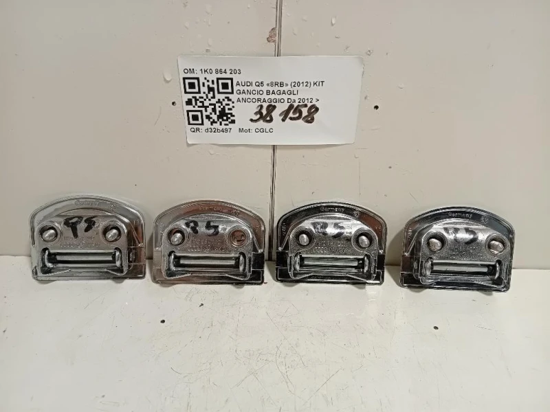 KIT Gancio Bagagli Ancoraggio 1K0864203 Audi Q5 8RB 2012