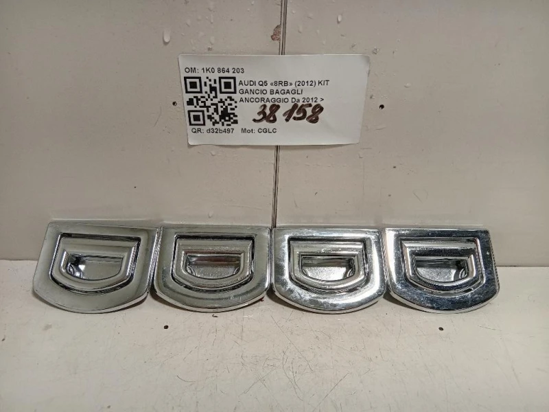 KIT Gancio Bagagli Ancoraggio 1K0864203 Audi Q5 8RB 2012