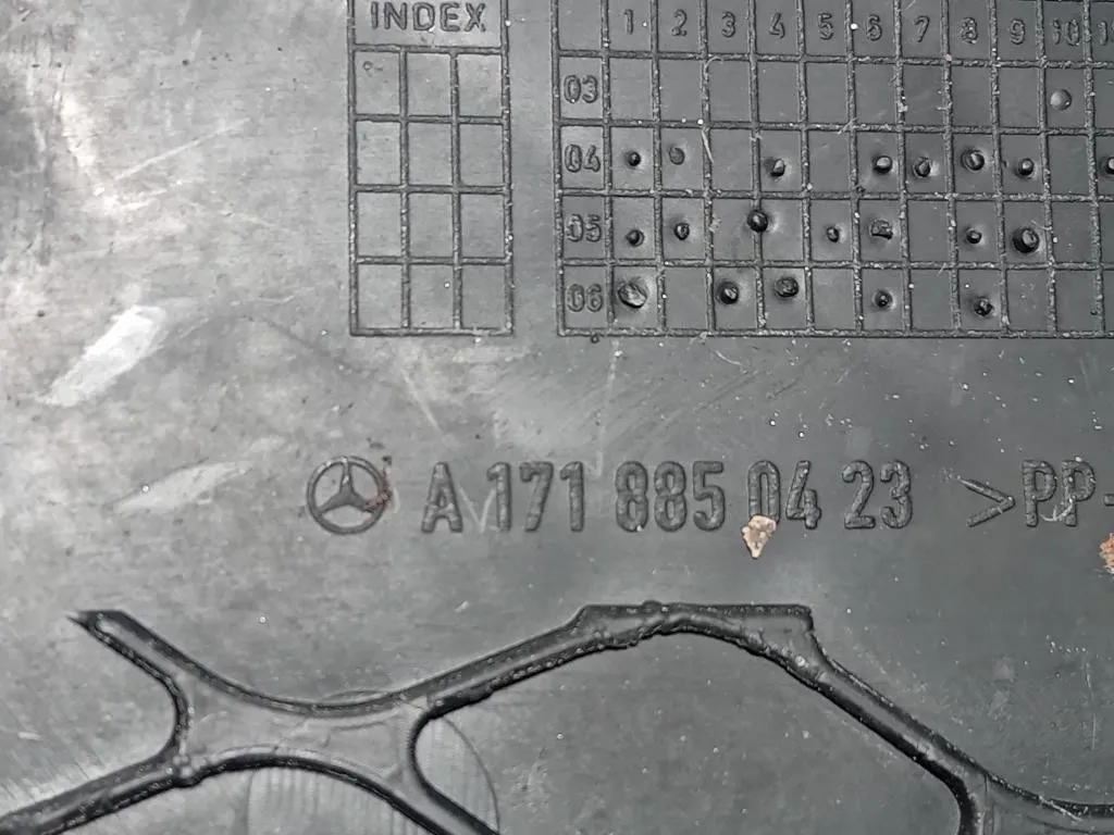 KIT Griglia DI Ventilazione Paraurti ANT A1718850323A1718850423 Mercedes Classe SLK R171 2004