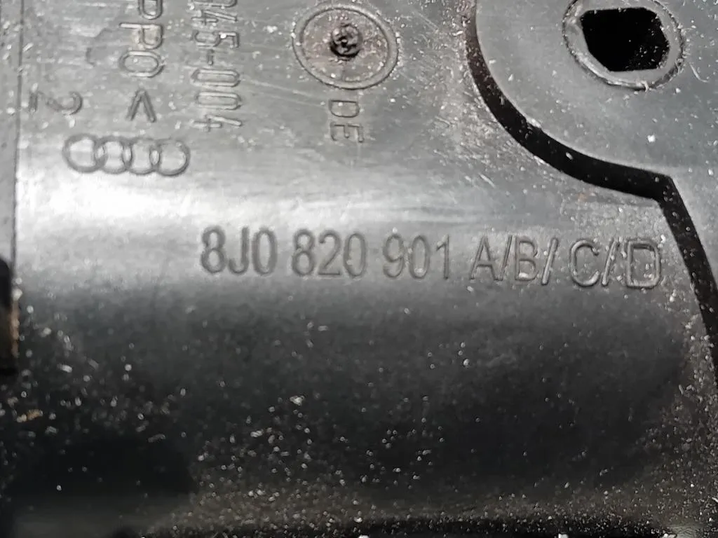 KIT Griglie Condotto ARIA Cruscotto 8J0 820 901 AB Audi A3 8PA Sportback 2008