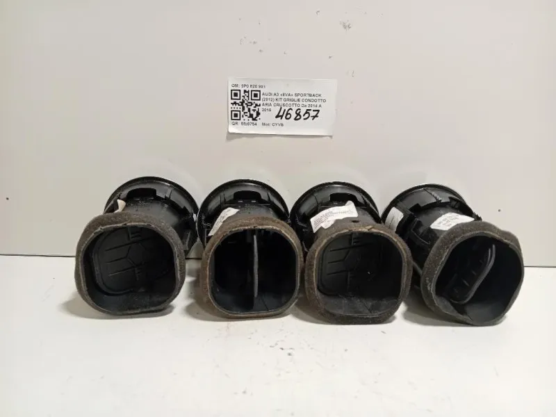 KIT Griglie Condotto ARIA Cruscotto 8P0 820 901 4 PZ Audi A3 8VA Sportback 2012