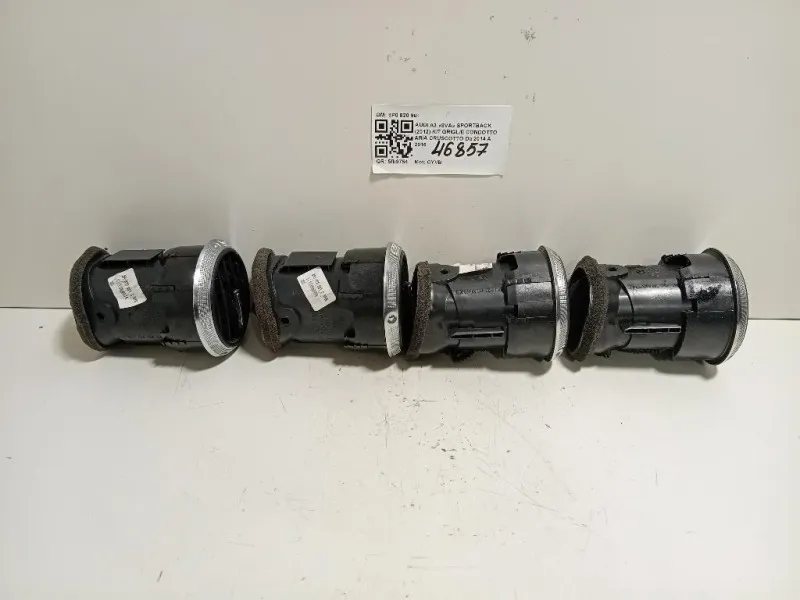 KIT Griglie Condotto ARIA Cruscotto 8P0 820 901 4 PZ Audi A3 8VA Sportback 2012