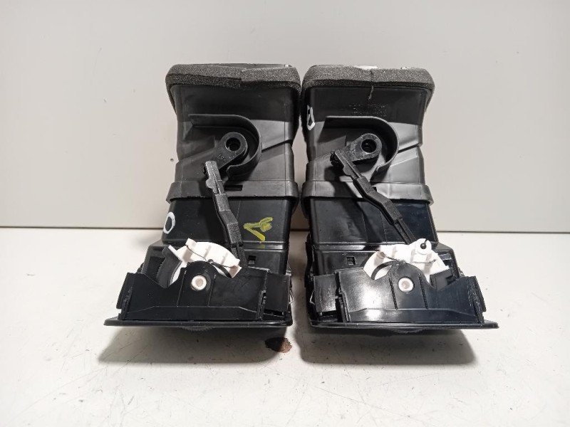 KIT Griglie Condotto ARIA Cruscotto 1K1004X Hyundai IX20 2015