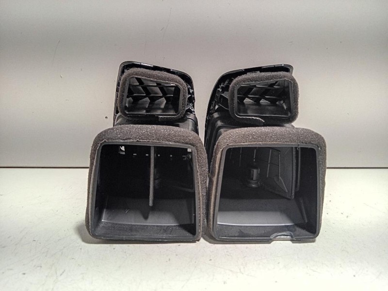 KIT Griglie Condotto ARIA Cruscotto 1K1004X Hyundai IX20 2015