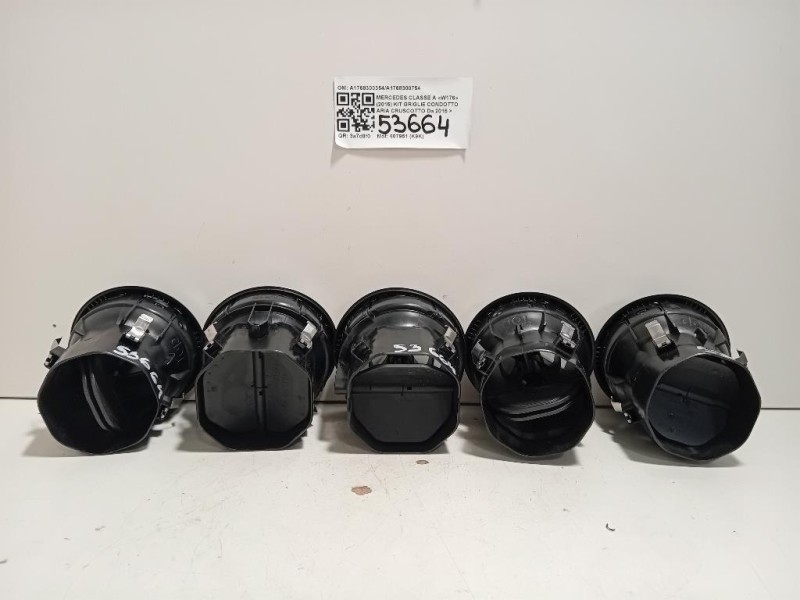 KIT Griglie Condotto ARIA Cruscotto A1768300354A1768300754 Mercedes Classe A W176 2015