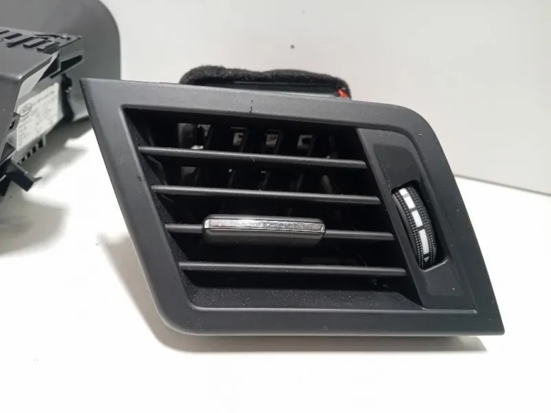 KIT Griglie Condotto ARIA Cruscotto A2078300054A2078300154 Mercedes Classe E C207 Coupé 2010