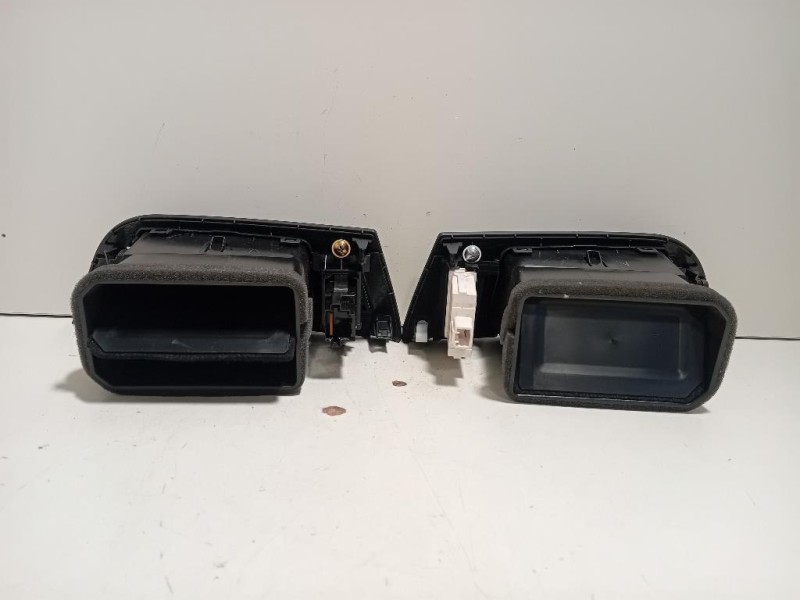 KIT Griglie Condotto ARIA Cruscotto 8030A0708030A087 Mitsubishi Pajero IV 2007