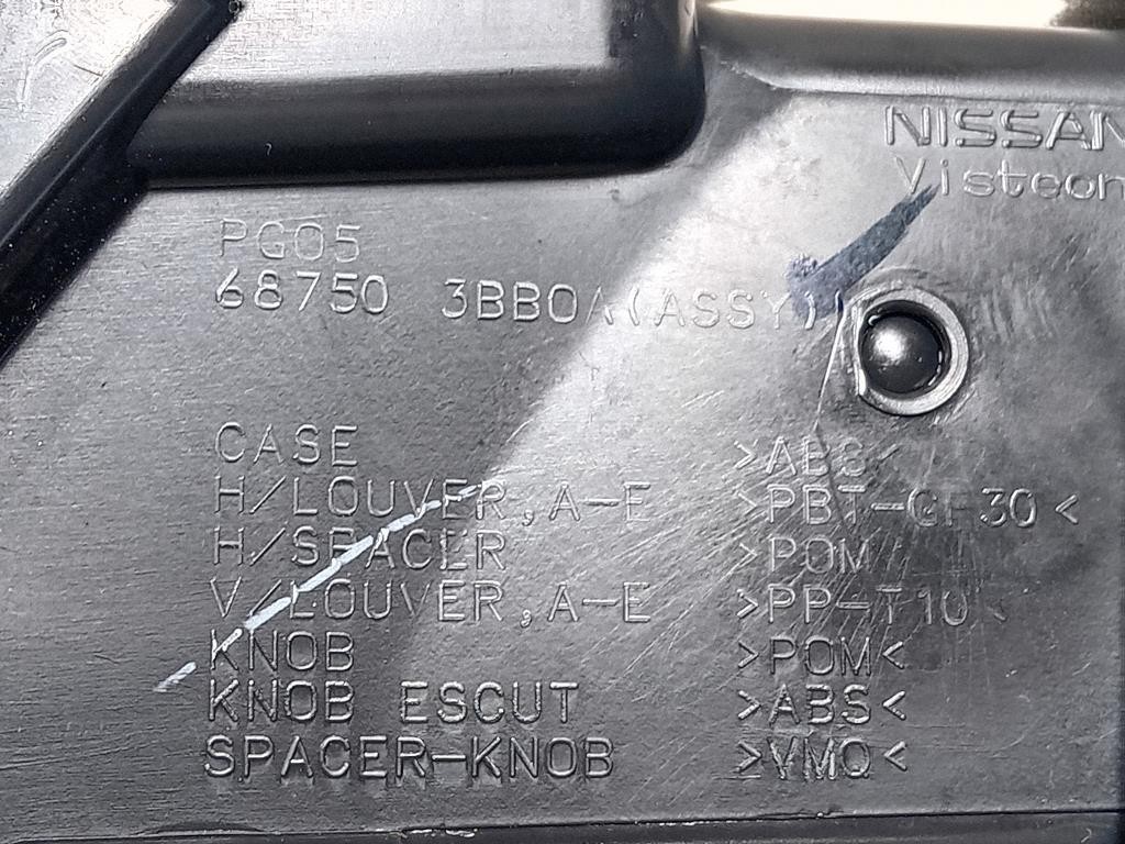 KIT Griglie Condotto ARIA Cruscotto 687513BBOA6873BBOA DX+SX Nissan Micra IV 2013