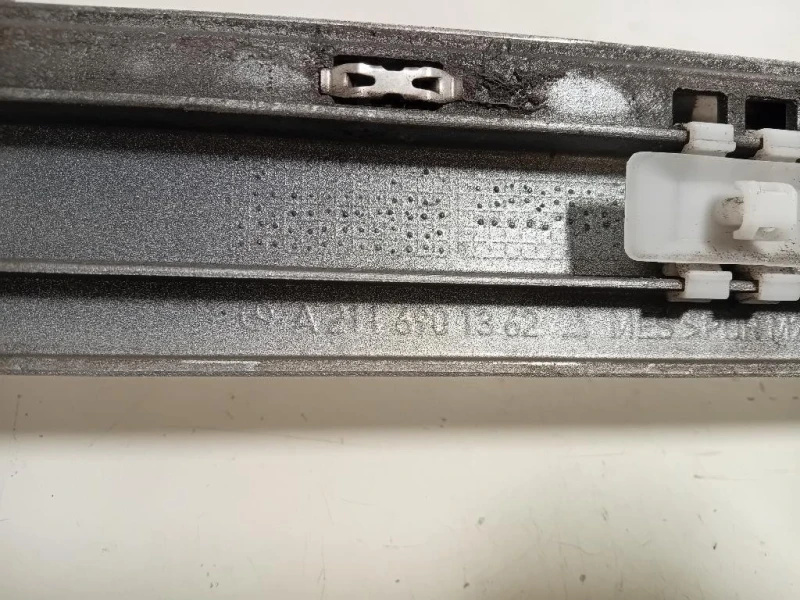 KIT Modanature Adesive Porte A11 690 16 62 Mercedes Classe E W211 2002