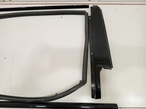 KIT Modanature Paracolpi Porta ANT E POST Land Rover Range Rover Evoque I 2011