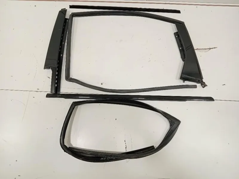 KIT Modanature Paracolpi Porta ANT E POST Land Rover Range Rover Evoque I 2011