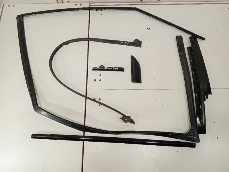 KIT Modanature Paracolpi Porta ANT E POST Land Rover Range Rover Evoque I 2011