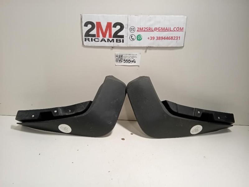 KIT Paraspruzzi Parafango POST AMX23-286A12-AAAM8X23-286A12-AA Jaguar F-pace 2015