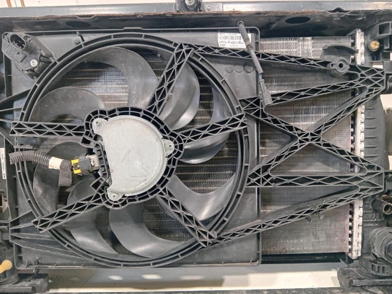 KIT Radiatori KIT RADIATORI Alfa Romeo Giulietta 2010