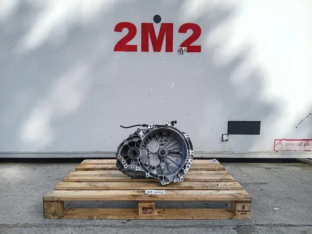 Cambio LR072023 GJ3R7002BC JLR M66 2WD Land Rover Range Rover Evoque II 2019