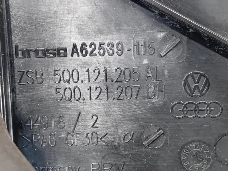 KIT Radiatori KIT RADIATORI Audi A3 8VA Sportback 2012