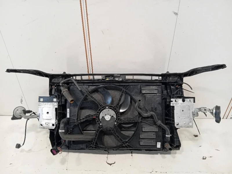 KIT Radiatori KIT RADIATORI Audi A3 8VA Sportback 2012