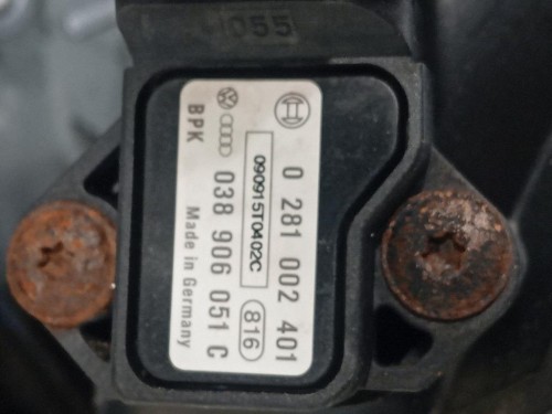 KIT Radiatori 8R0805594B 8K0959501D 8K0959455 8K0121251R Audi Q5 8RB 2009