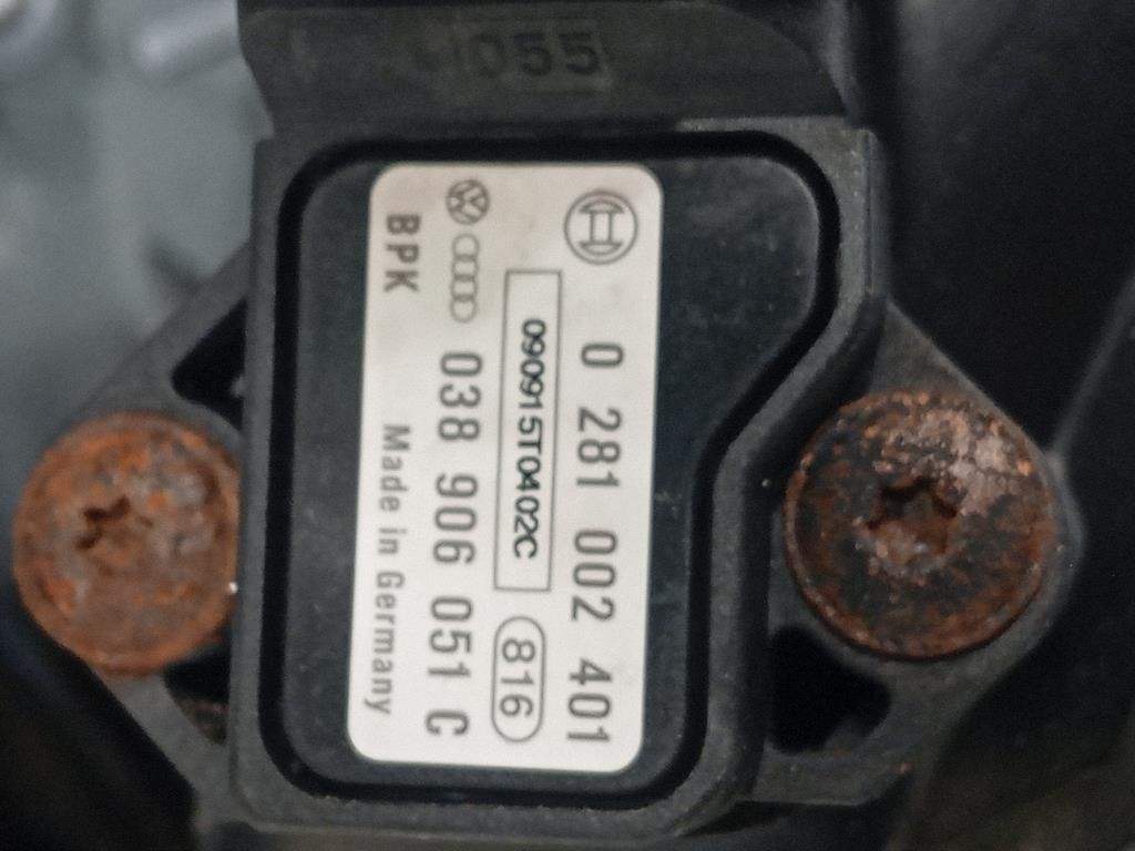 KIT Radiatori 8R0805594B 8K0959501D 8K0959455 8K0121251R Audi Q5 8RB 2009