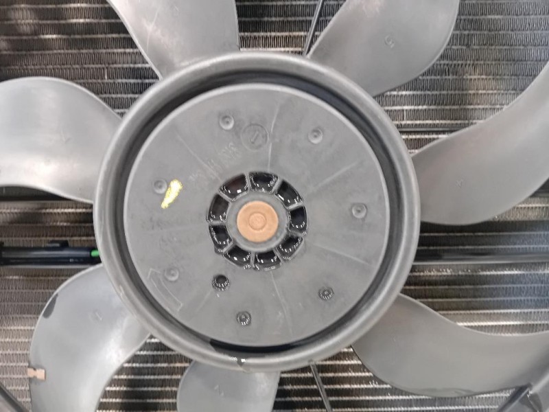 KIT Radiatori 13252520 0130308451 13267648 Chevrolet Cruze 2011