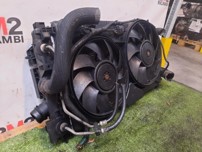 KIT Radiatori 0130308406 3213311 75617119 Chevrolet Orlando 2011