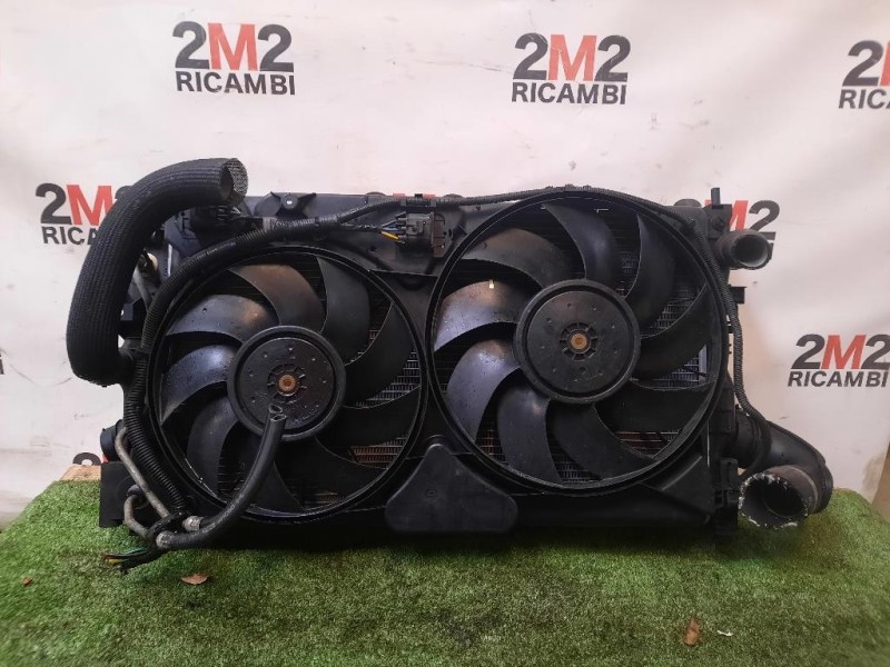 KIT Radiatori 0130308406 3213311 75617119 Chevrolet Orlando 2011