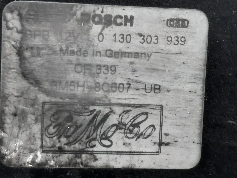 KIT Radiatori 3M5H-8C607-UB3M5H9L440AD Ford Focus II 2005