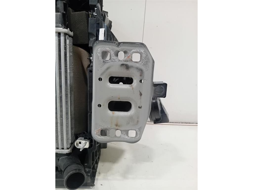 KIT Radiatori KIT RADIATORI Ford PUMA II 2024