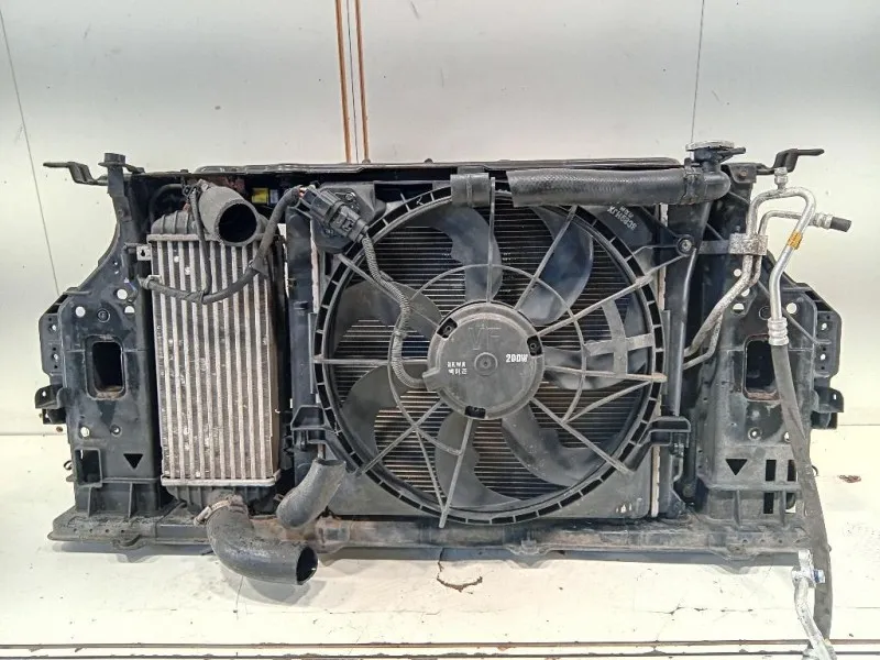 KIT Radiatori KIT RADIATORI Hyundai I40 CW 2015