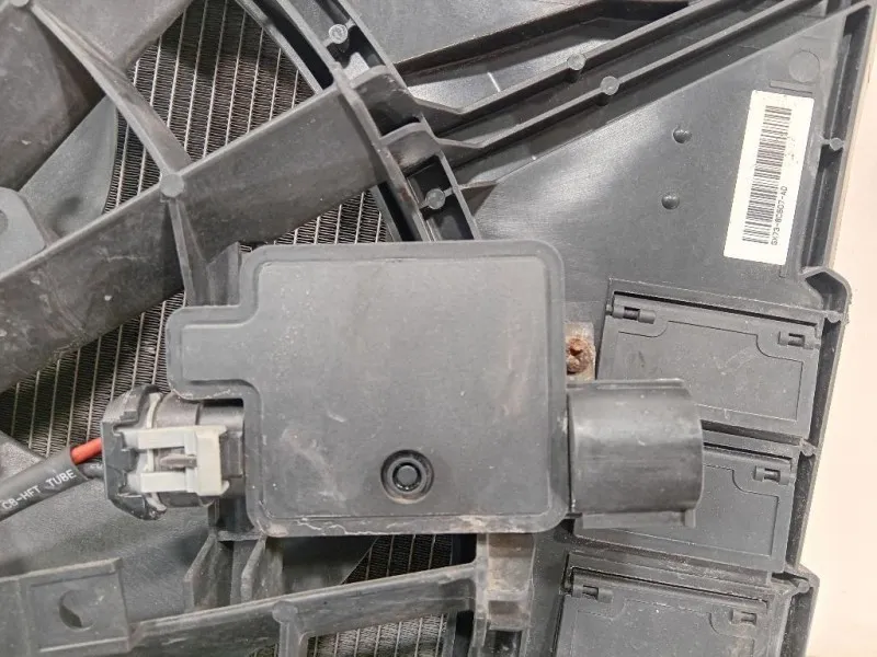 KIT Radiatori GX73-8C607-AD Jaguar XE 2015