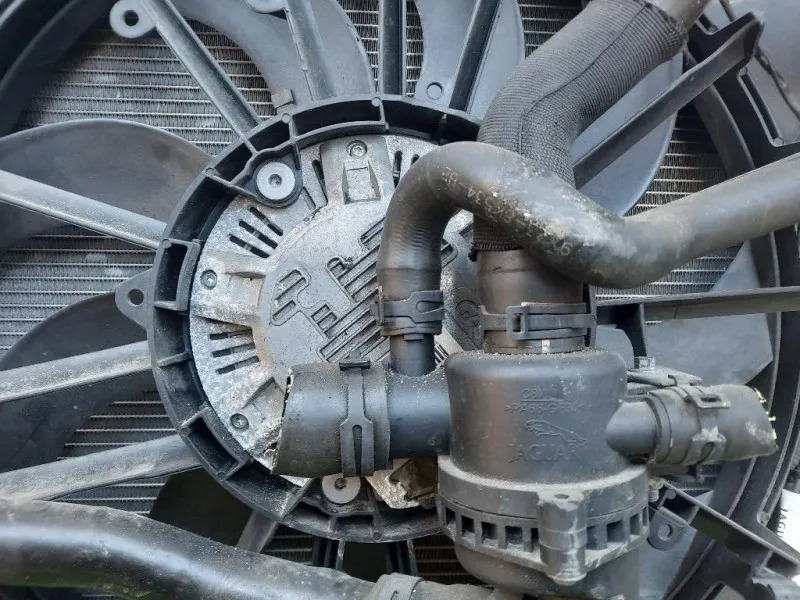 KIT Radiatori 8X23-8C607-BG Jaguar XF I 2011