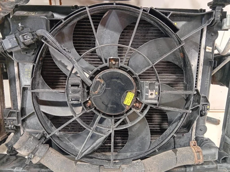 KIT Radiatori KIT RADIATORI Kia RIO III 2012