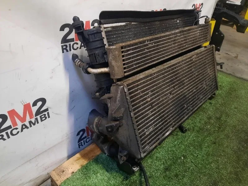 KIT Radiatori KIT RADIATORI Land Rover Discovery II 1999