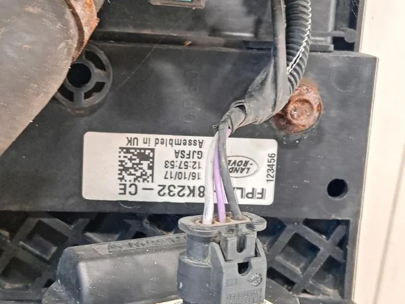 KIT Radiatori 92100D332A Land Rover Range Rover Sport III 2014