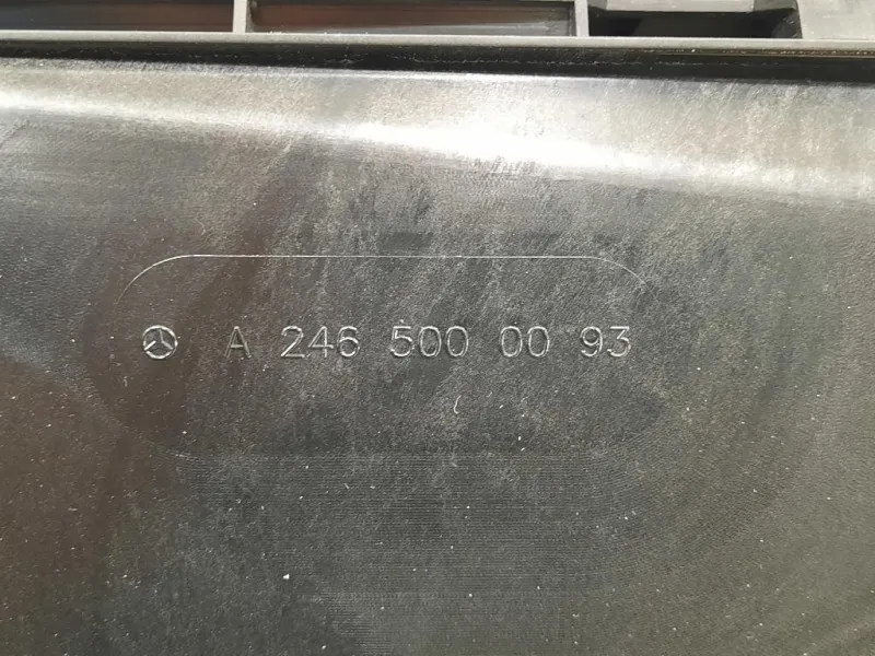 KIT Radiatori KIT RADIATORI+RIVESTIMENTO FRONTALE ANT Mercedes Classe B W246 2012