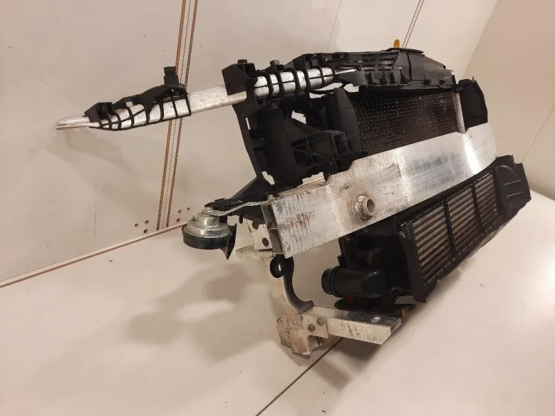 KIT Radiatori KIT RADIATORI+RIVESTIMENTO FRONTALE ANT Mercedes Classe B W246 2012