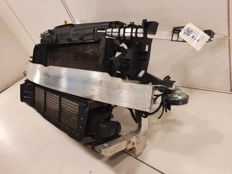 KIT Radiatori KIT RADIATORI+RIVESTIMENTO FRONTALE ANT Mercedes Classe B W246 2012