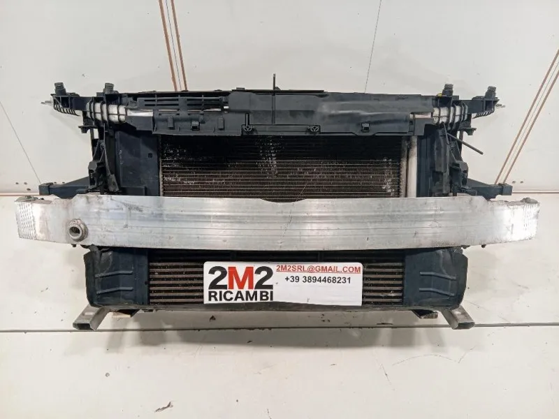 KIT Radiatori A2465000100 FRONTALE A2466200234 A2045001255 Mercedes Classe B W246 2012