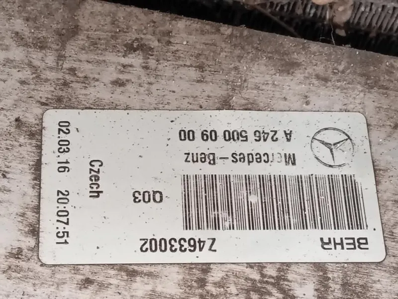 KIT Radiatori A2465000454 A2465000900 A2465000064 Mercedes Classe B W246 2012