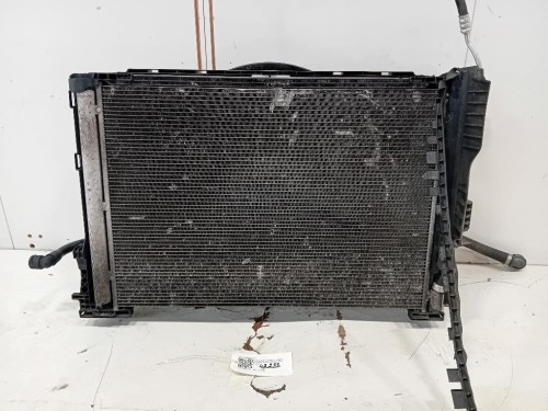 KIT Radiatori A0995002003 Mercedes Classe C W205 2014