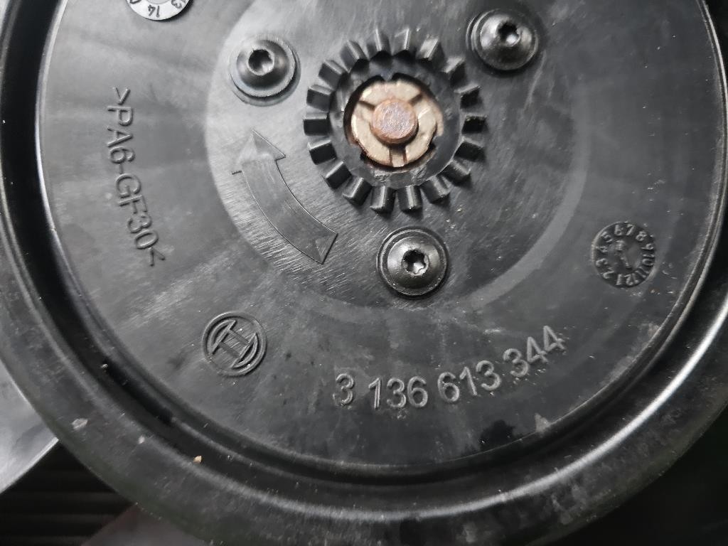 KIT Radiatori 3136613344 Mercedes Classe E S212 SW 2009