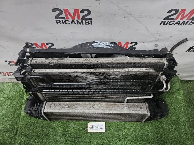 KIT Radiatori 3136613344 Mercedes Classe E S212 SW 2009