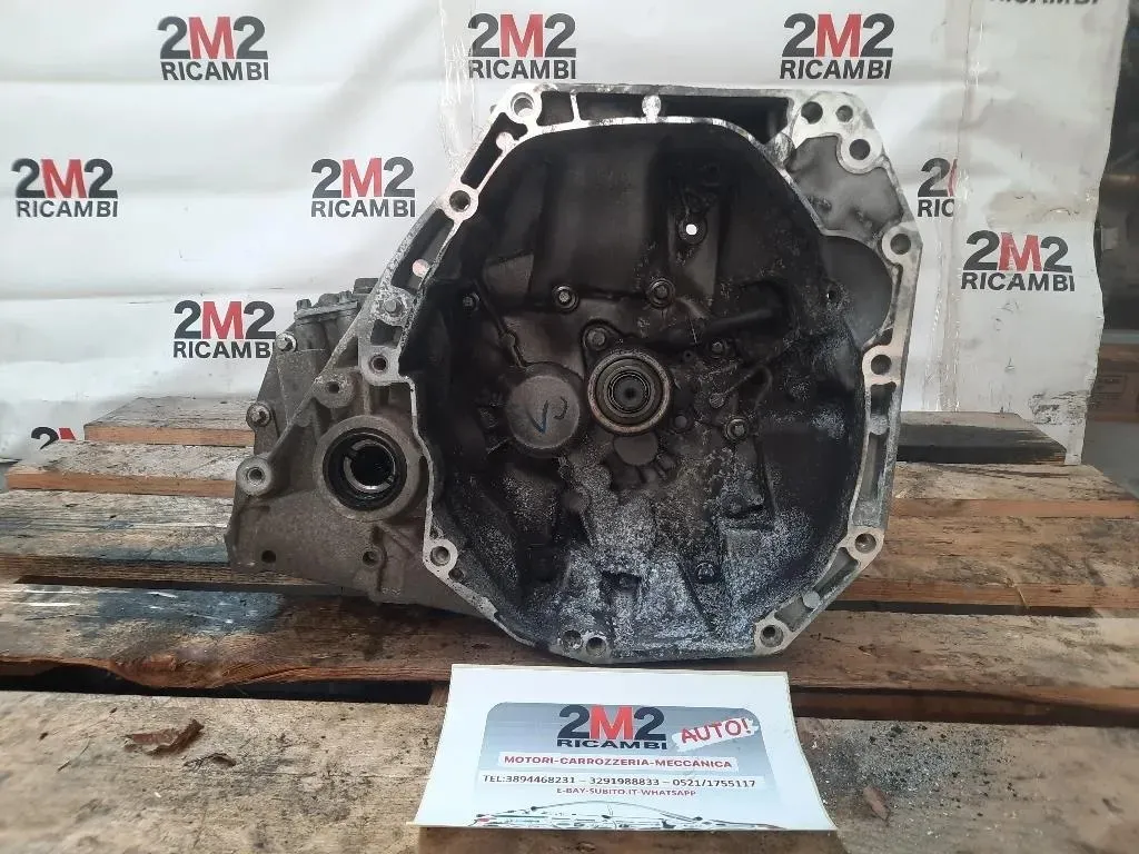 Cambio HR16DE 3201001Q2G Nissan JUKE I 2010