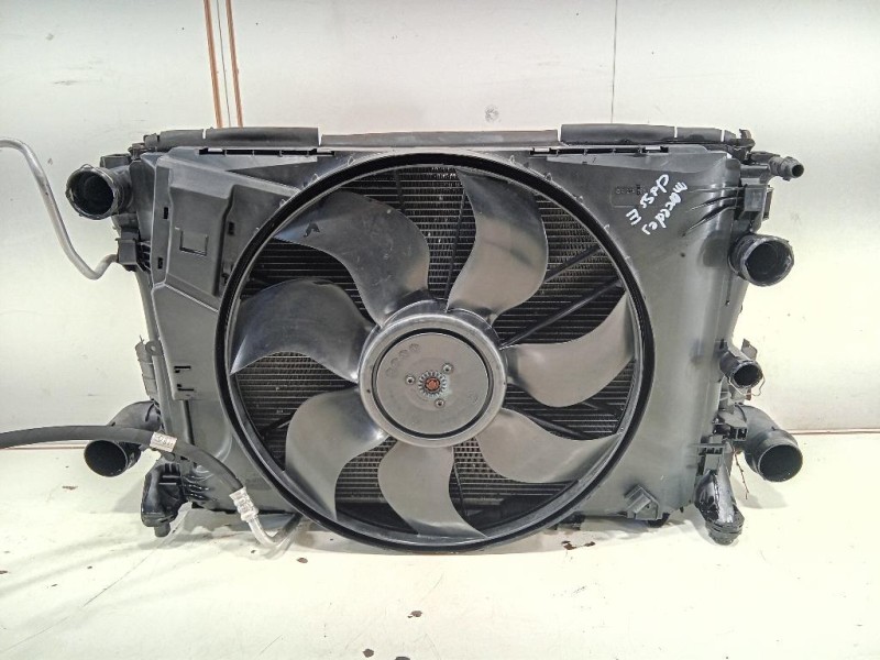 KIT Radiatori 3136613436 Mercedes Classe E W212 2013