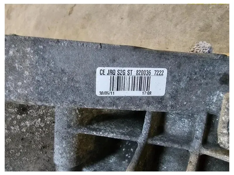 Cambio CE JRQ S2G ST 3201001Q2G Nissan JUKE I 2010