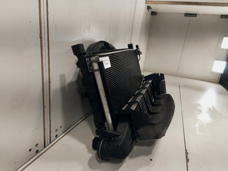 KIT Radiatori A203 500 04 93 Mercedes Classe SLK R171 2004