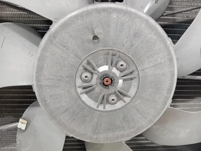 KIT Radiatori KIT RADIATORI Mercedes Classe SLK R171 2004