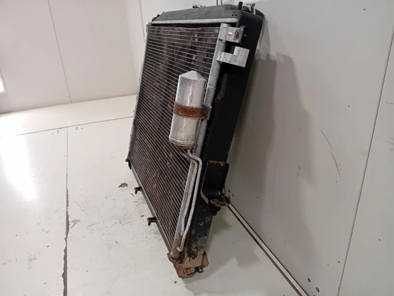 KIT Radiatori 92120EB400 Nissan Navara 2005